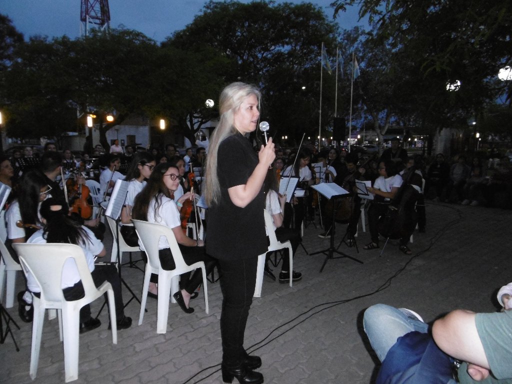 Concierto Sinfónico, tocando ando