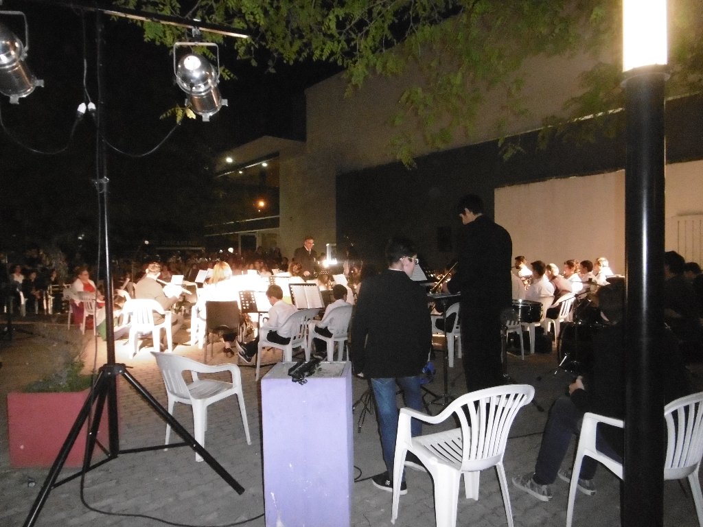 Concierto Sinfónico, tocando ando