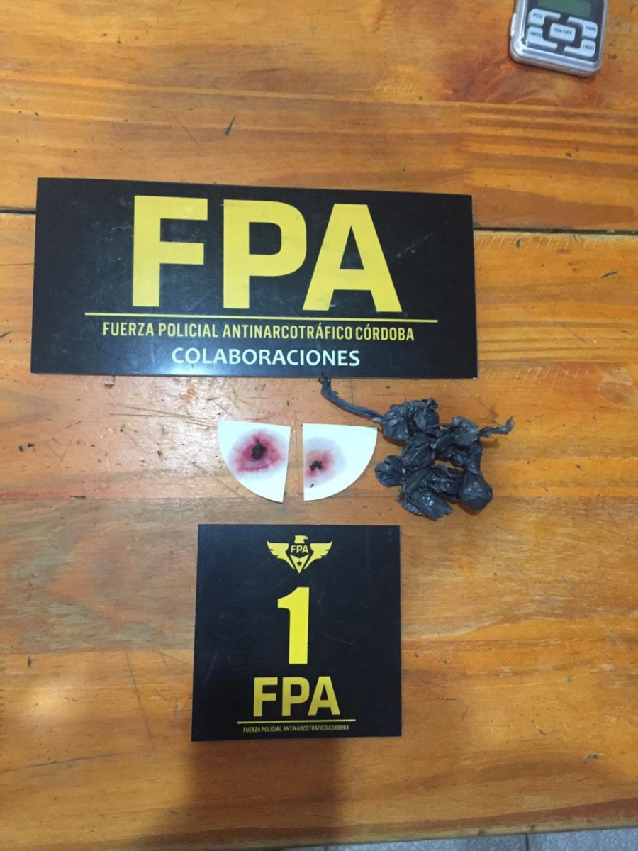 Un detenido por tenencia de marihuana y otro por diversos robos