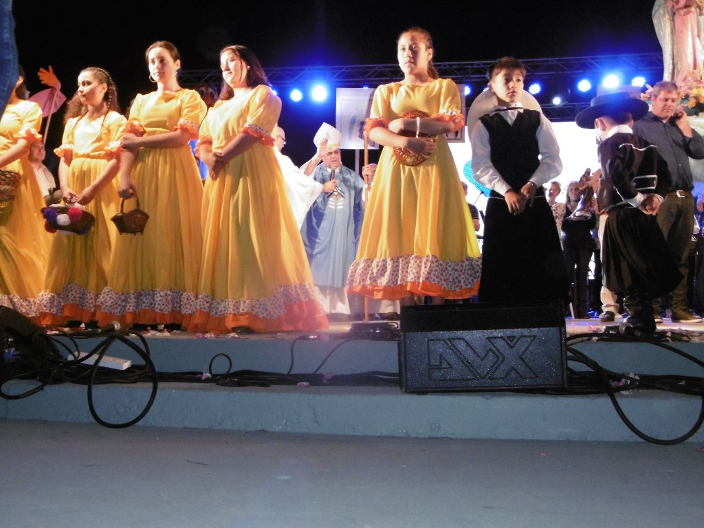 Colectividades: Indio Lucio Rojas y Procesión