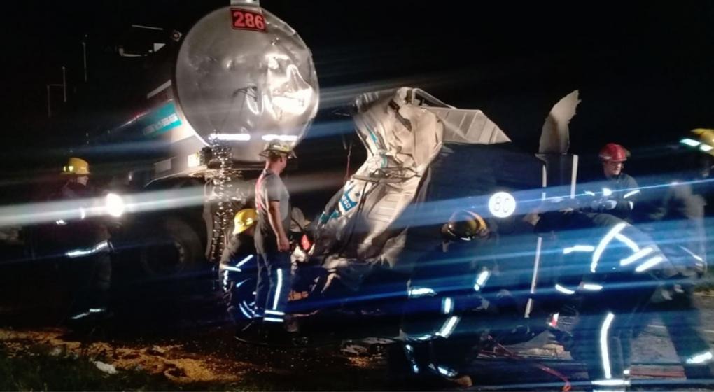 Choque de camiones en la Ruta 13: dos muertos