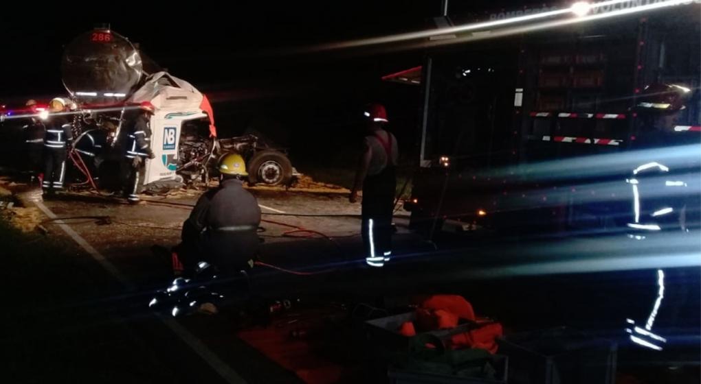 Choque de camiones en la Ruta 13: dos muertos