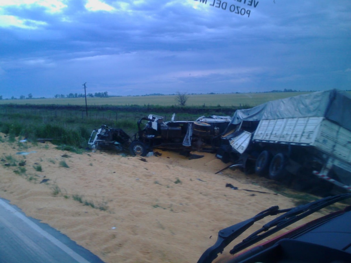 Choque de camiones en la Ruta 13: dos muertos