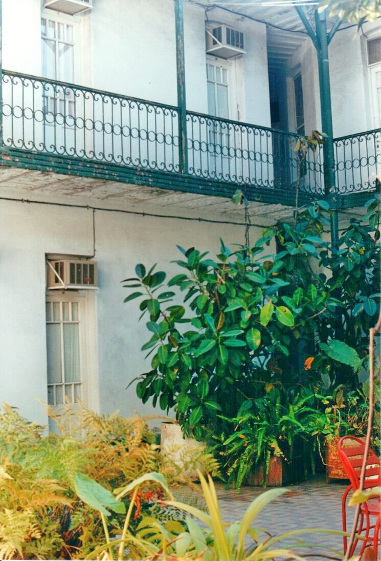 Hotel Mayo: con la nostalgia a flor de piel (Audio y galería de imágenes)