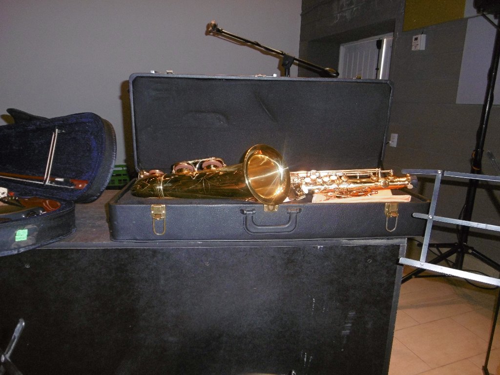 Presentación  de nuevos instrumentos para la Banda Bernardino Lépori