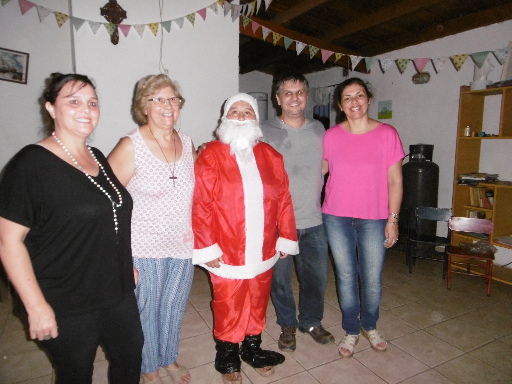 “Unidos por una Navidad” realizó su penúltima escala solidaria