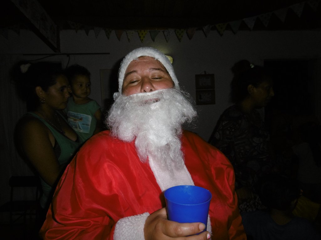 “Unidos por una Navidad” realizó su penúltima escala solidaria