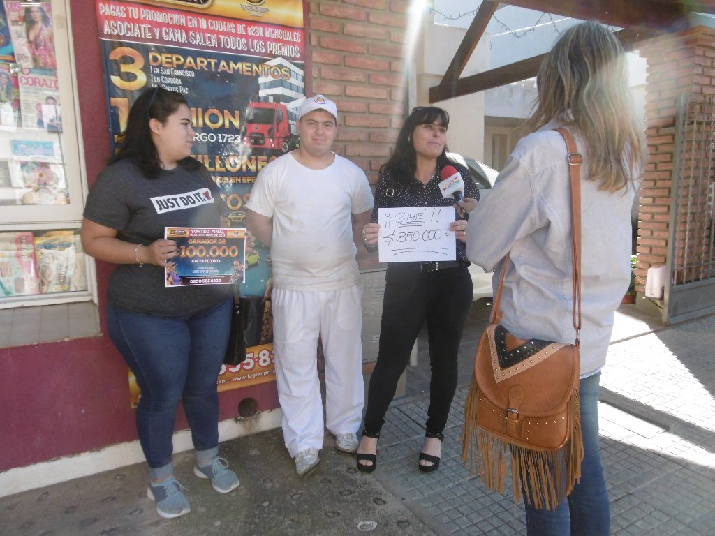 Entregaron los premios a los ganadores de la Rifa de Devoto en Las Varillas y región