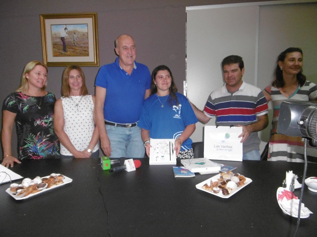 Agasajo  a joven varillense que estuvo en la Jornada Mundial de la Juventud en Panamá
