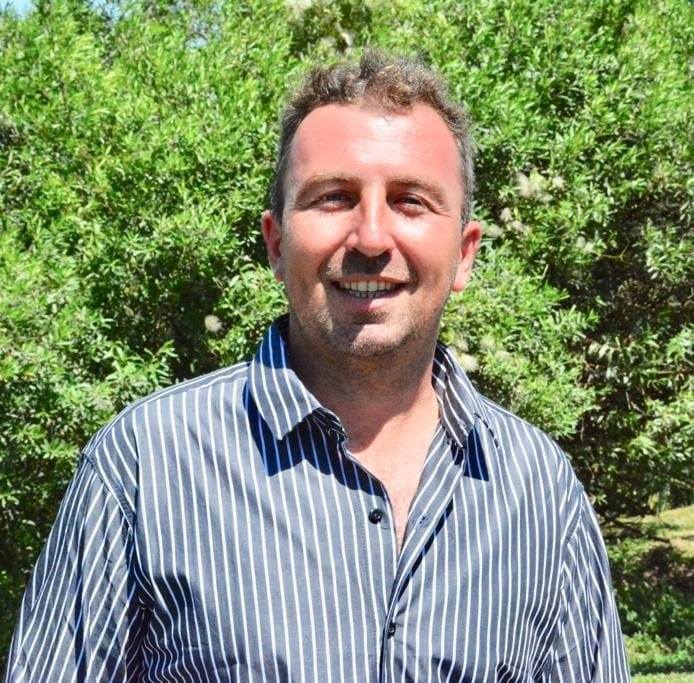 “El intendente de Las Varas maneja su pueblo como patrón de estancia”, dijo  el presidente del Consorcio Canalero