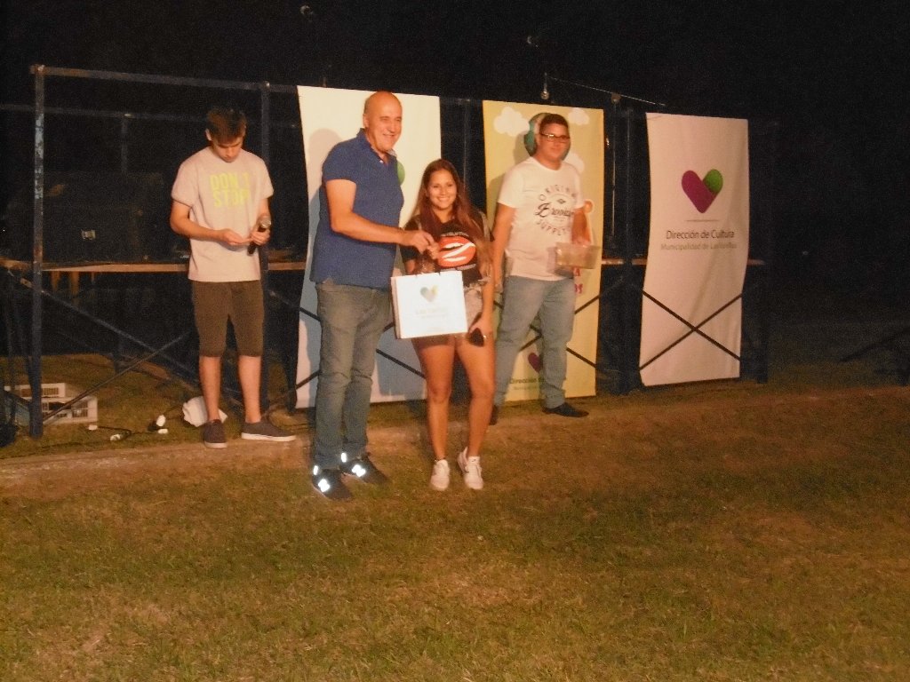 Nueva edición de “Mi Barrio Crea” en la plaza de Barrio Malvinas