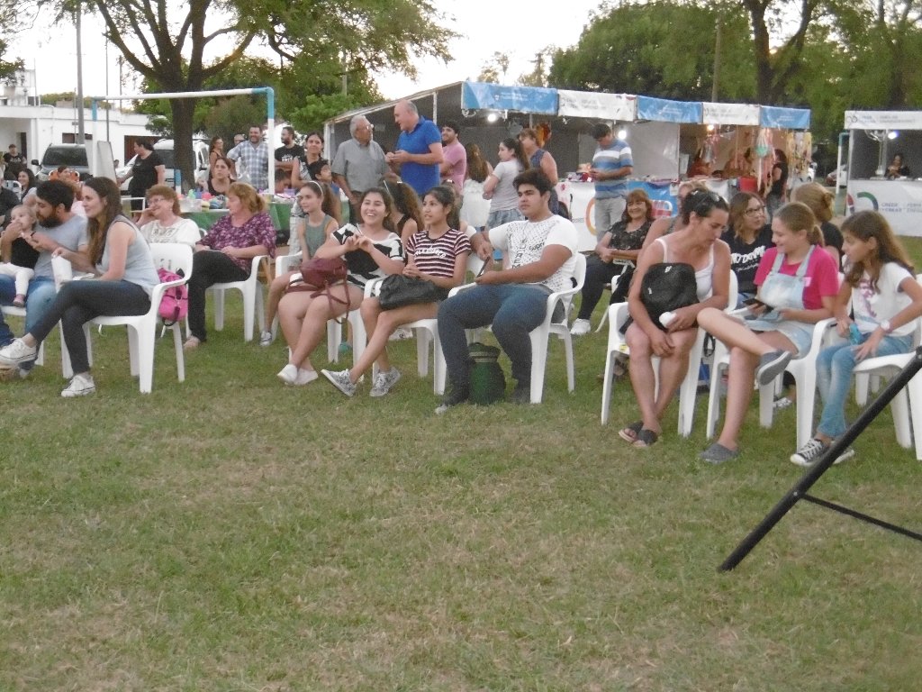 Nueva edición de “Mi Barrio Crea” en la plaza de Barrio Malvinas