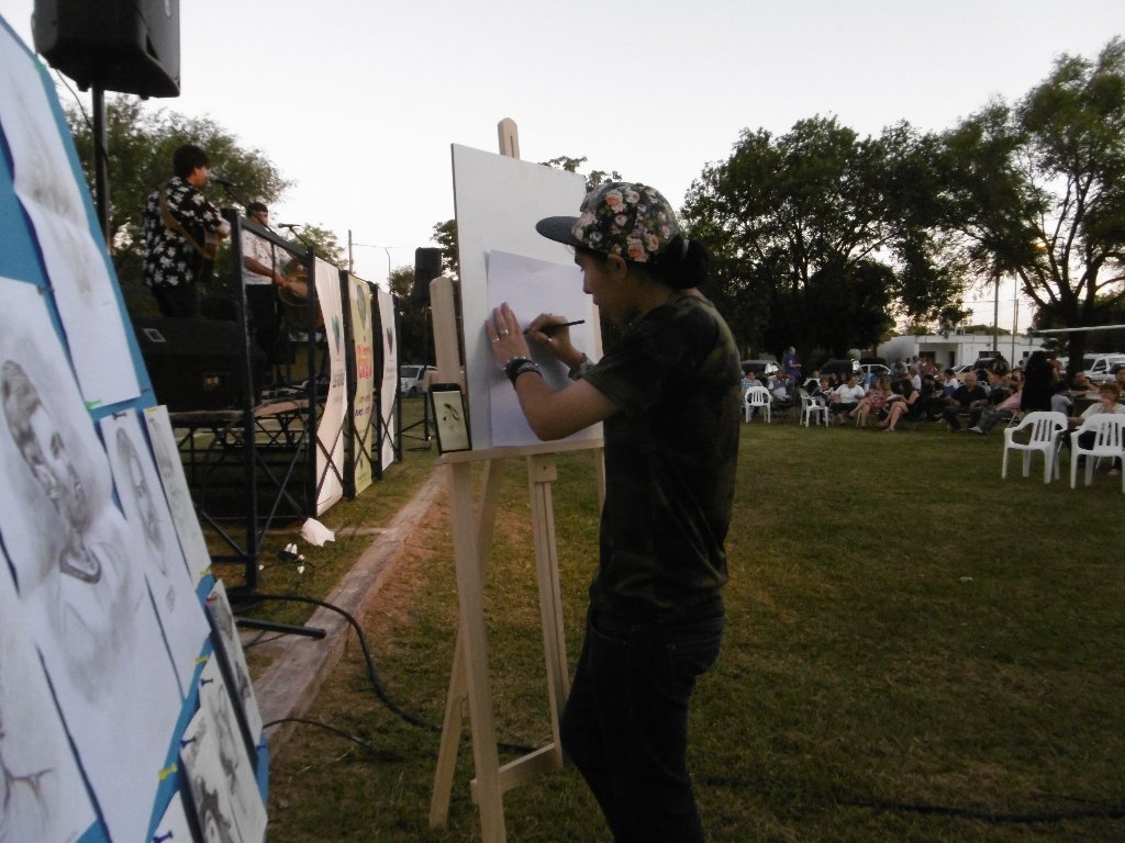 Nueva edición de “Mi Barrio Crea” en la plaza de Barrio Malvinas