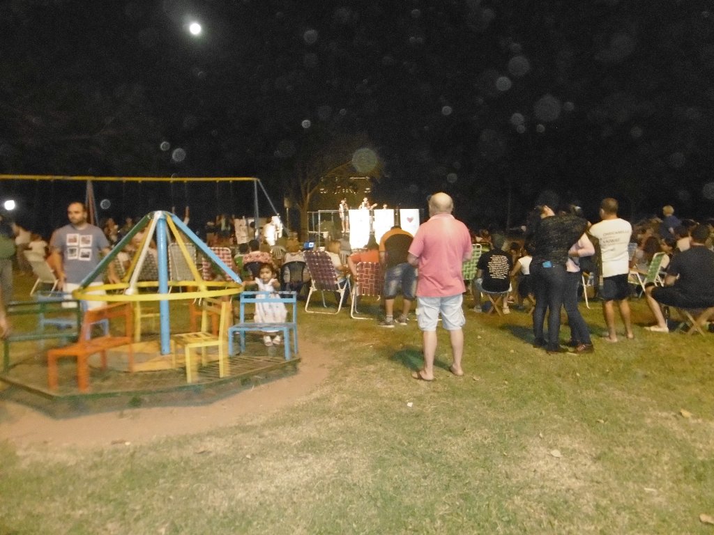 Nueva edición de “Mi Barrio Crea” en la plaza de Barrio Malvinas