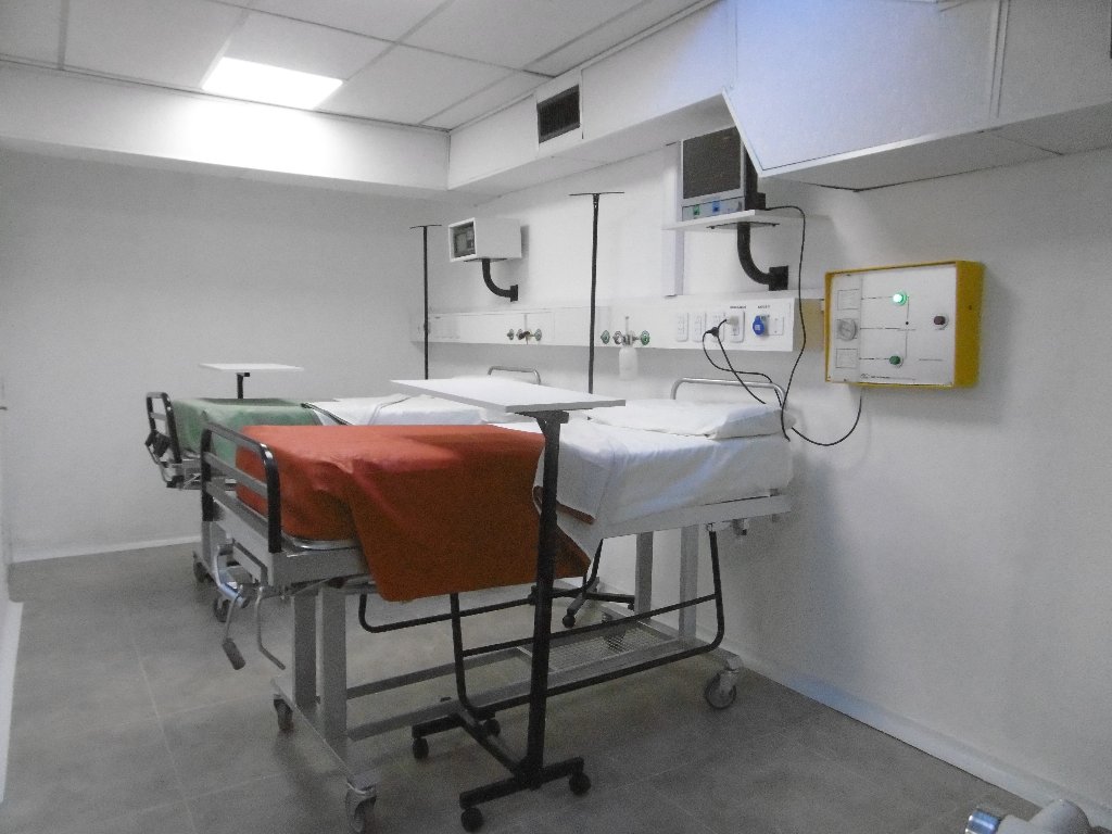 El Sanatorio Policlínico reinauguró la sala de Terapia Intensiva