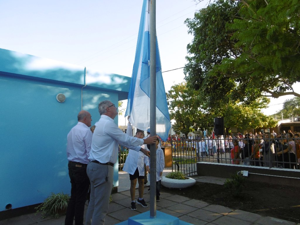 El Intendente inauguró el período lectivo escolar en la Escuela José María Paz
