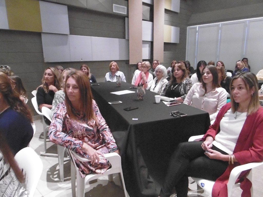 Mes de la Mujer: “Liderazgo y Empoderamiento”
