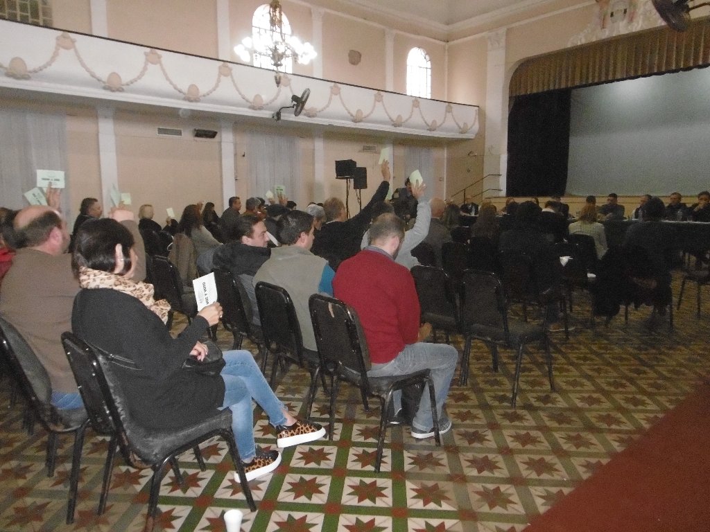 La Asamblea de Cooperativa  aprobó todos los puntos del Orden del Día