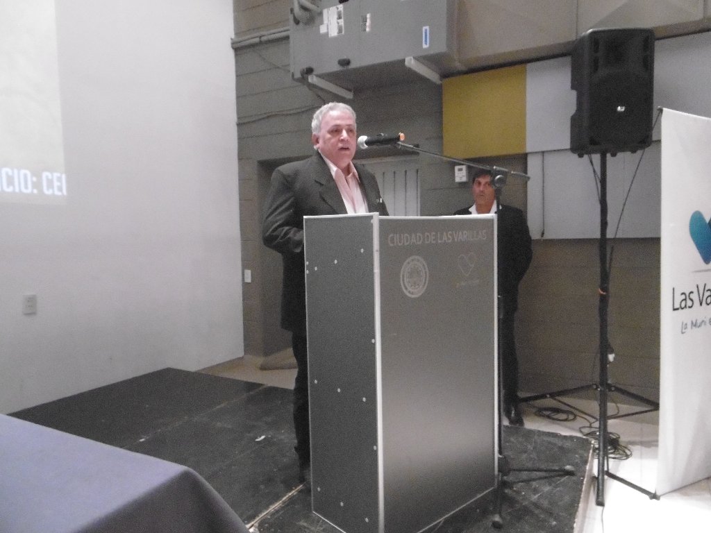 Presentación del libro “Pioneros y Emprendedores”