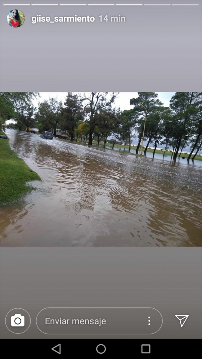 Las copiosas lluvias causaron cortes de ruta y  evacuados en localidades de la región. Las más afectadas El Arañado y Laspiur