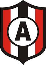 Fútbol: primera victoria de Almafuerte. Empataron Huracán y Mitre