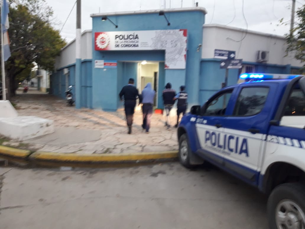 Detuvieron a dos personas por intento de robo de cables de alta tensión