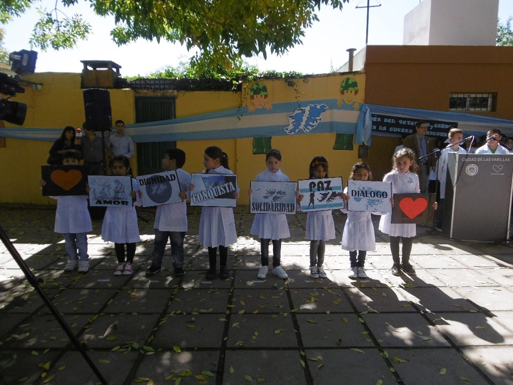 Emotivo acto por Malvinas en Las Varillas