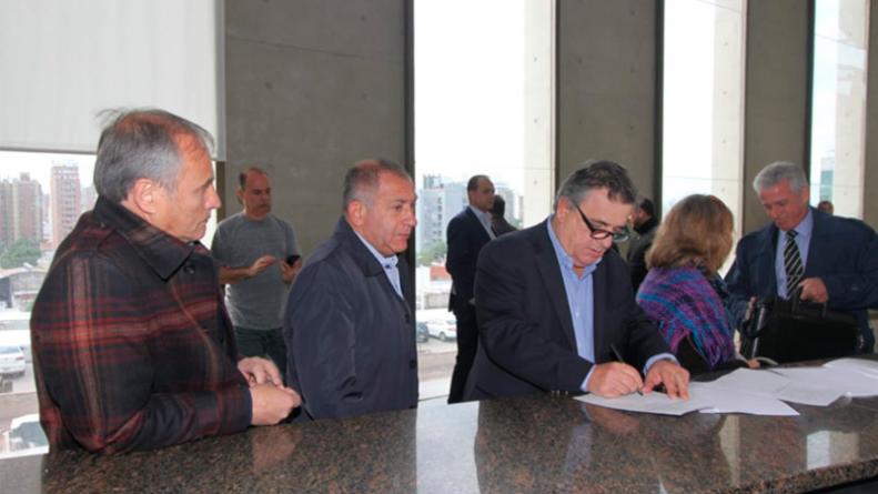 El fiscal Carlos Cornejo fue designado para investigar una denuncia contra Manuel Calvo