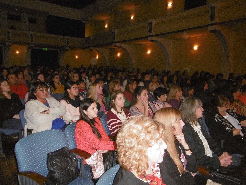 Disertación de Liliana González en Las Varillas