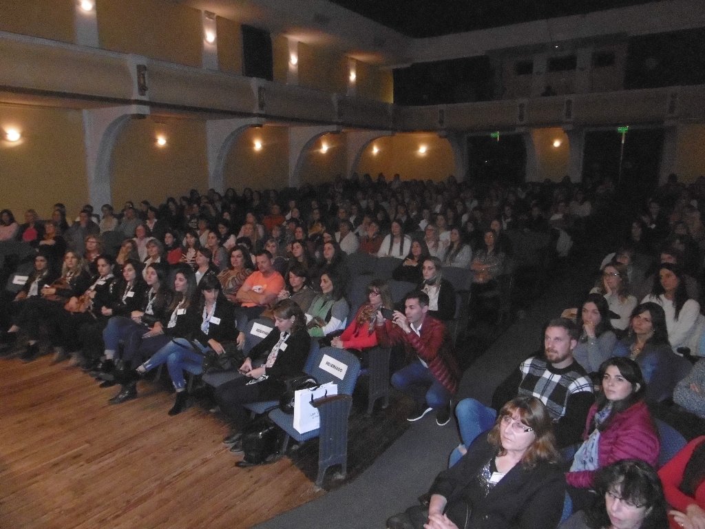 Disertación de Liliana González en Las Varillas