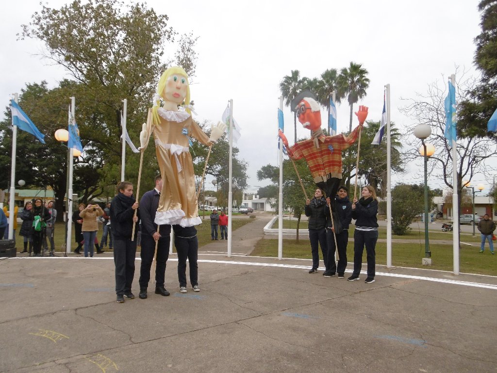 Evocación de la Revolución de Mayo en Las Varillas