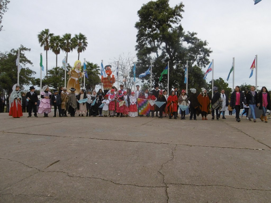 Evocación de la Revolución de Mayo en Las Varillas