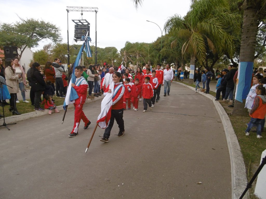 Gran desfile del Día de la Bandera en el Centro Cívico