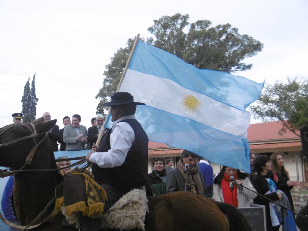 Gran desfile del Día de la Bandera en el Centro Cívico