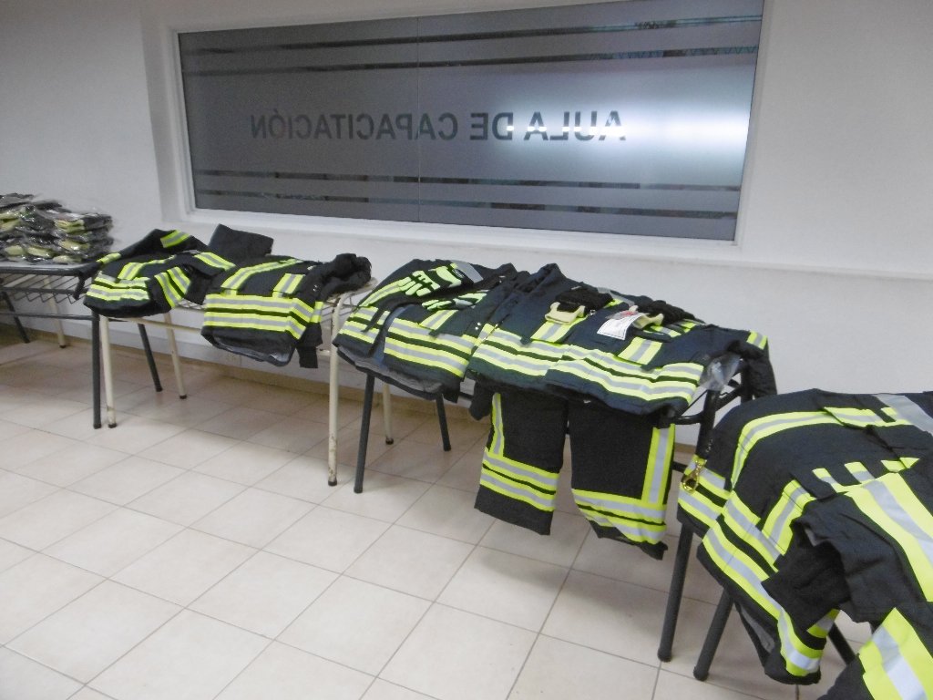 Bomberos anunciaron la compra de equipos y un  convenio con  el Club de Leones