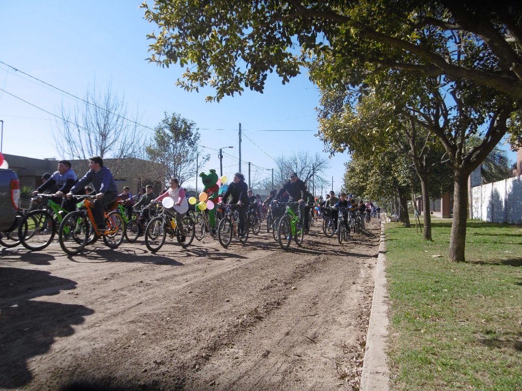 Multitudinaria Bicicleteada Parroquial