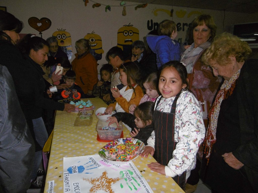 Celebró 20 años de vida y solidaridad el Comedor Lucecita