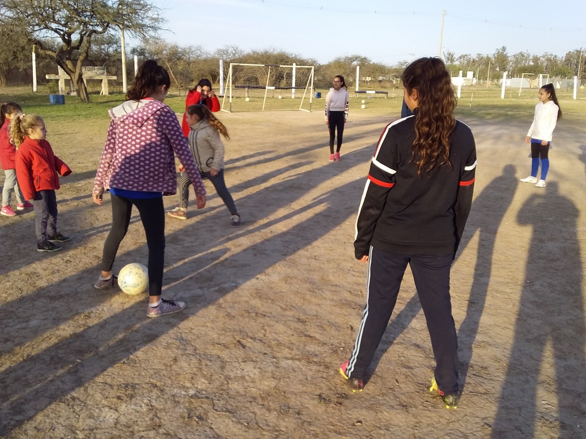 Escuela de fútbol El Golazo y su función social por medio del deporte