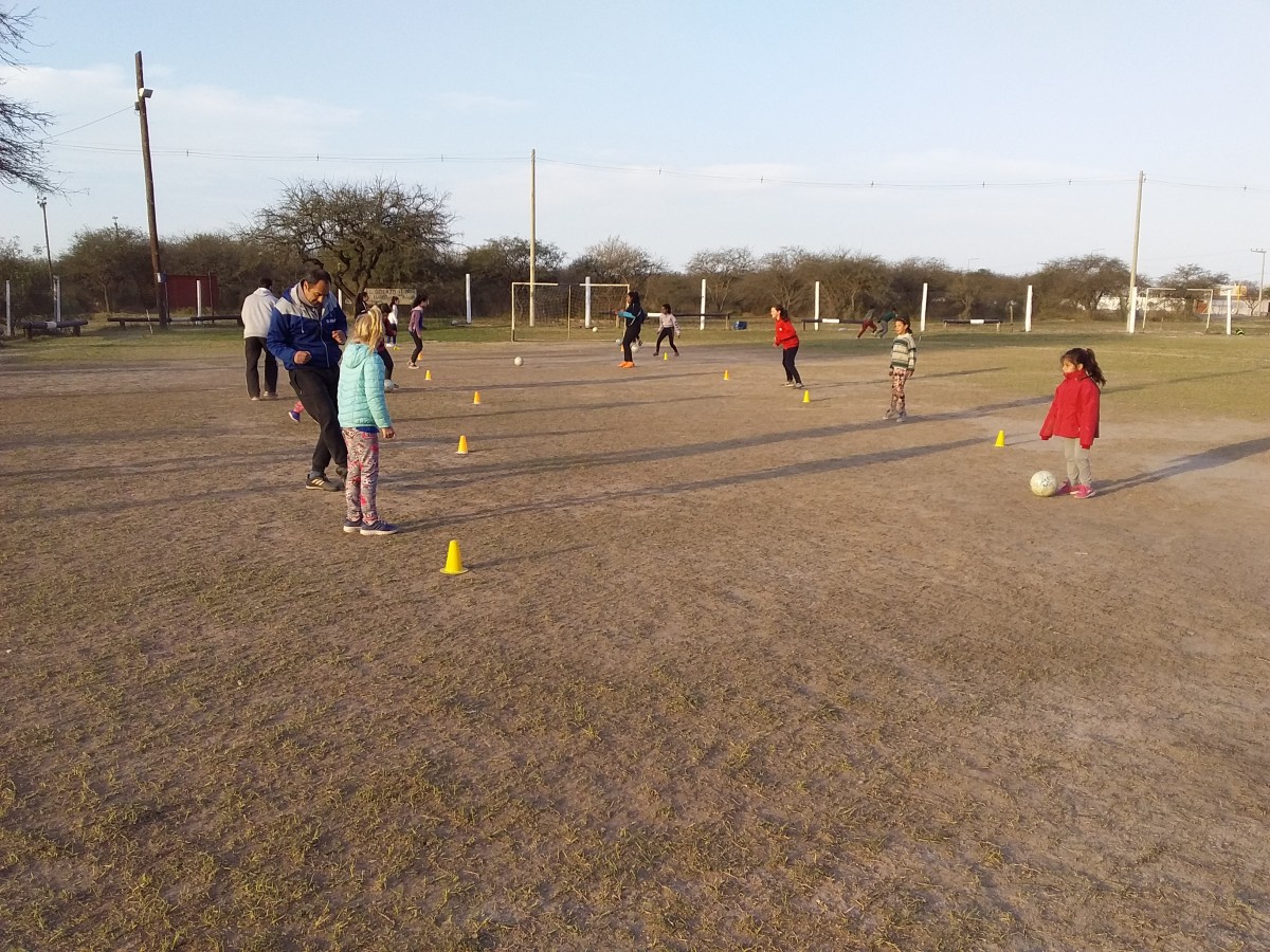 Escuela de fútbol El Golazo y su función social por medio del deporte