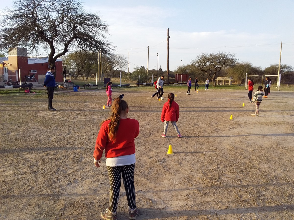 Escuela de fútbol El Golazo y su función social por medio del deporte