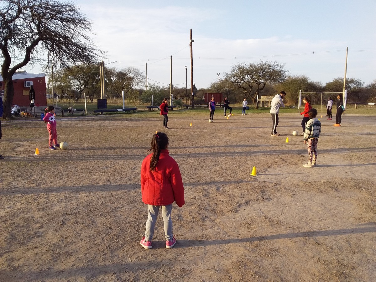 Escuela de fútbol El Golazo y su función social por medio del deporte