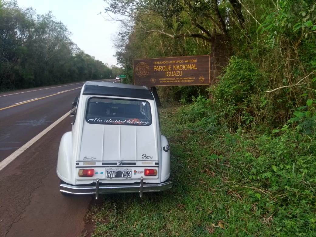 2.500 kilómetros en  un viejo Citroen
