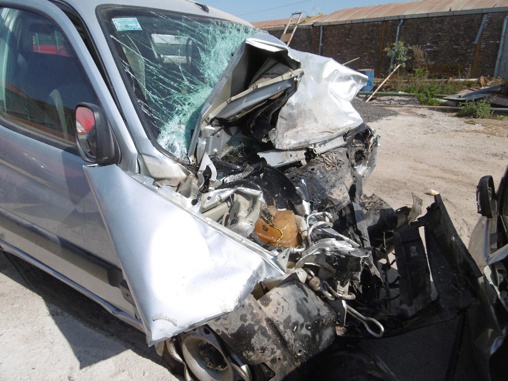 Cuatro personas fallecieron luego de un choque frontal  a la altura de Trinchera