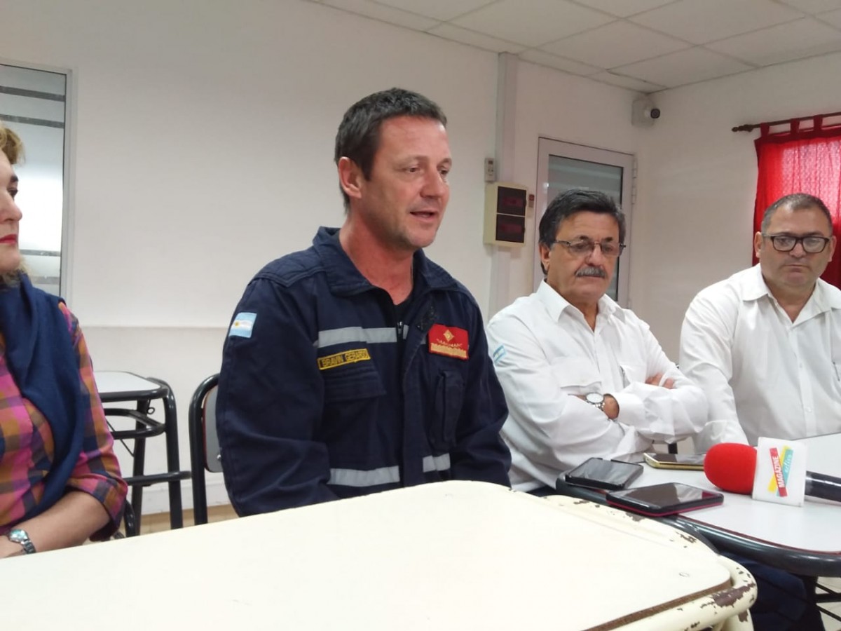 Anunciaron el otorgamiento de becas para bomberos locales