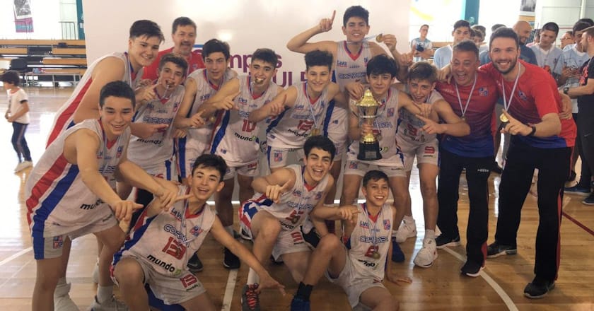 La Selección cordobesa U 13 de Básquetbol con el varillense Valentín Bertorello obtuvo el título argentino