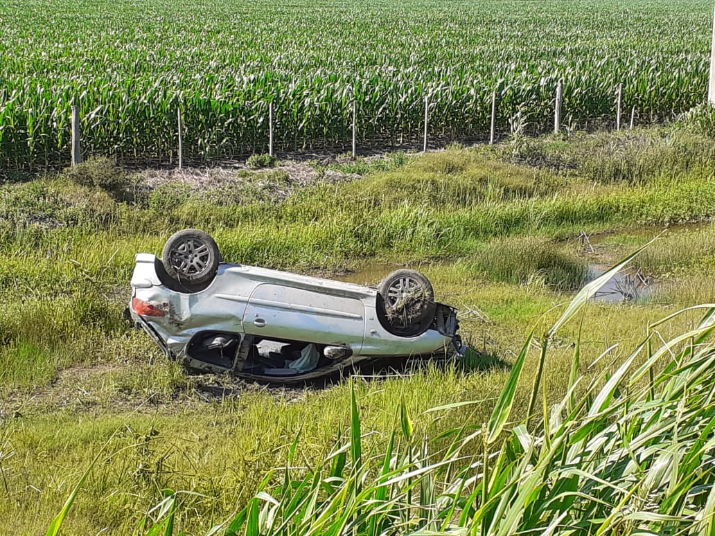 Cuatro heridos por un accidente  en Ruta 158