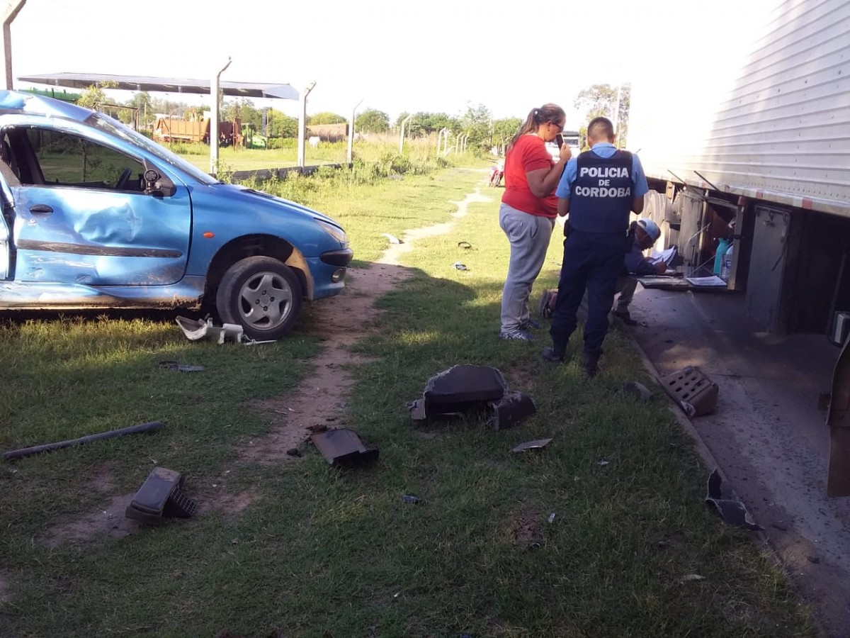 Hubo dos choques ayer, en uno se registró un herido con serias lesiones