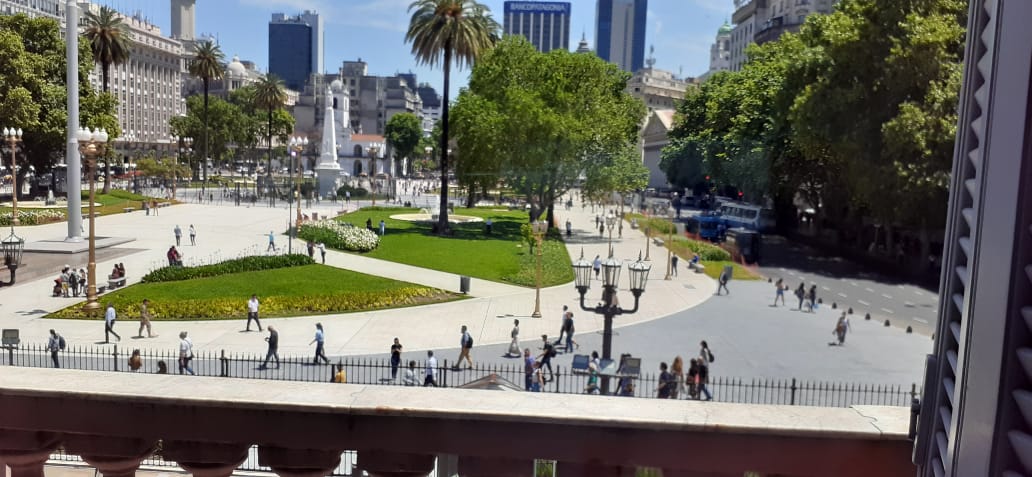 Integrantes de la escuela José María Paz viajaron a la Casa del Garrahan