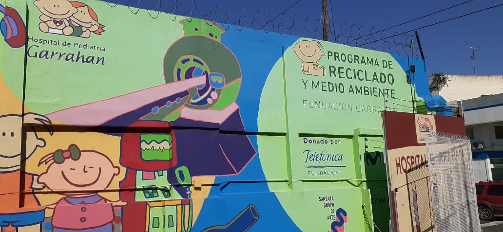 Integrantes de la escuela José María Paz viajaron a la Casa del Garrahan