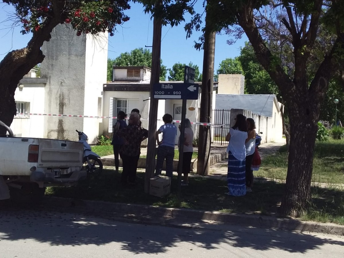 Encuentran muerta a mujer en su domicilio.
